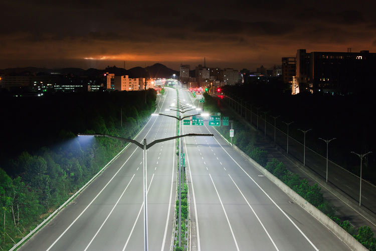 Highways and interchanges lighting